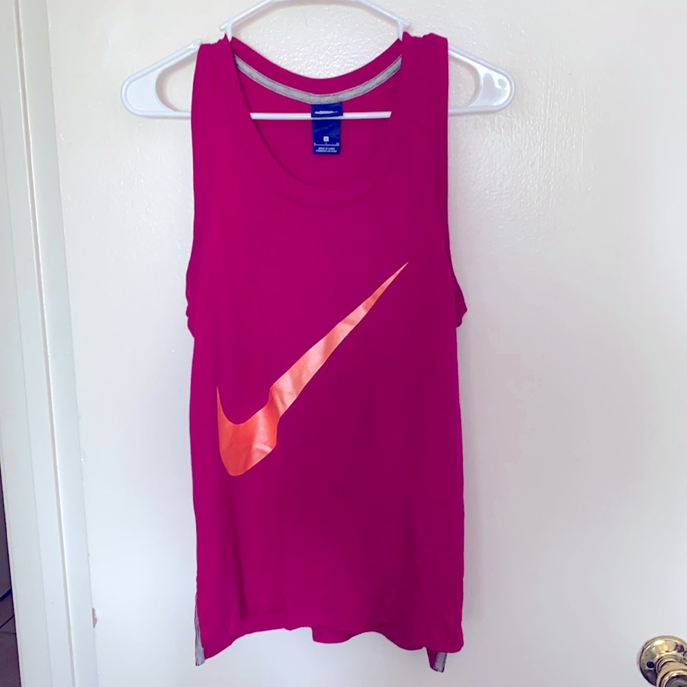 Womens Nike workout tank